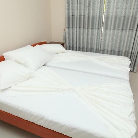 Lavonka Tourist Rest Hotel Anuradhapura Luaran gambar