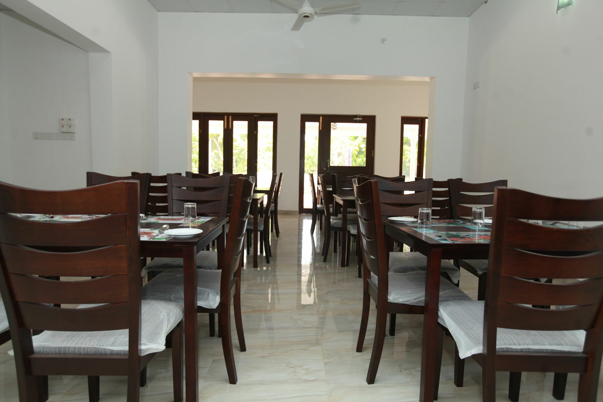 Lavonka Tourist Rest Hotel Anuradhapura Luaran gambar